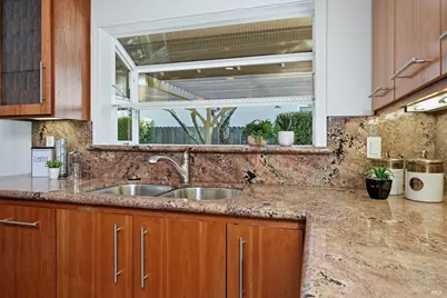 2 Oakhurst Place, Santa Rosa, CA 95409 - Photo 13