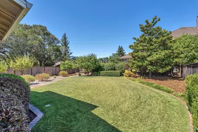 180 Apollo Court, Novato, CA 94947 - Photo 35