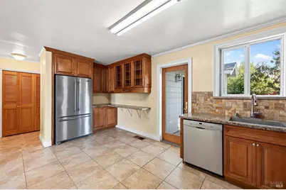 81 Buena Vista, Benicia, CA 94510 - Photo 11