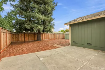 1101 Daniel Drive, Petaluma, CA 94954 - Photo 21