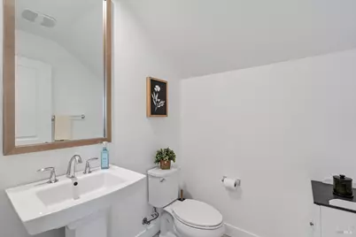 1605 Country Manor Drive, Santa Rosa, CA 95403 - Photo 25