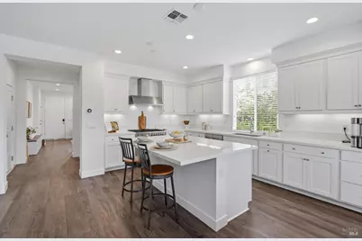 1605 Country Manor Drive, Santa Rosa, CA 95403 - Photo 9