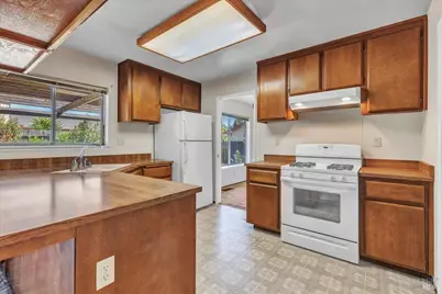 1424 Prospect Way, Suisun City, CA 94585 - Photo 13