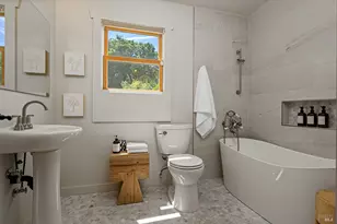 700 Ellis Ct, Sebastopol, CA 95472 - Photo 25