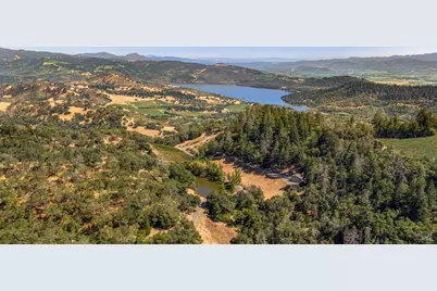 1075 Greenfield Road, Saint Helena, CA 94574 - Photo 21