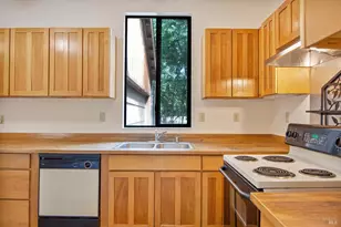 19270 7th St, Sonoma, CA 95476 - Photo 9