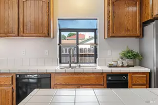 301 Darley Dr, Vallejo, CA 94591 - Photo 15