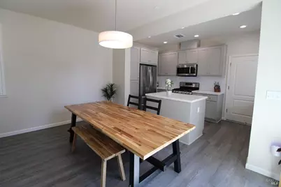 1498 Cavendish Avenue, Santa Rosa, CA 95401 - Photo 9
