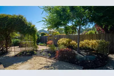 246 Flamingo Road, Mill Valley, CA 94941 - Photo 37