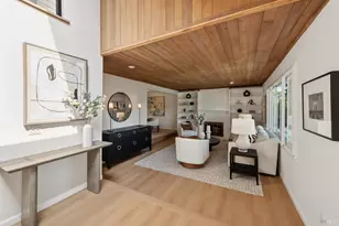 8 Del Oro Lagoon, Novato, CA 94949 - Photo 17