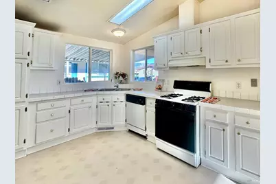 5830 Robin Hill Drive #30, Lakeport, CA 95453 - Photo 17