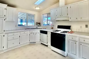 5830 Robin Hill Dr, Lakeport, CA 95453 - Photo 17