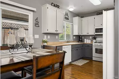34 W Brookside Drive, Cloverdale, CA 95425 - Photo 11