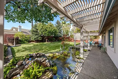 1360 Lawler Ranch Parkway, Suisun City, CA 94585 - Photo 21
