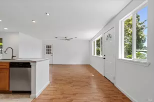 745 Camellia Ct, Santa Rosa, CA 95407 - Photo 15