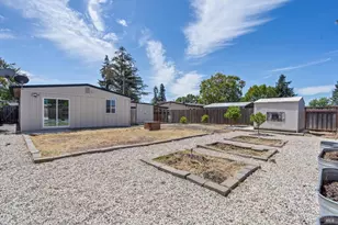 745 Camellia Ct, Santa Rosa, CA 95407 - Photo 23