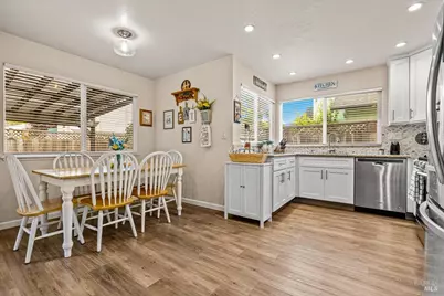 1975 Seville Street, Santa Rosa, CA 95403 - Photo 17