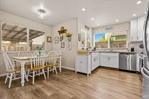 1975 Seville St, Santa Rosa, CA 95403 - Photo 17