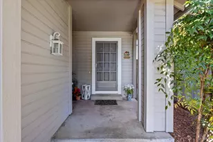 1975 Seville St, Santa Rosa, CA 95403 - Photo 3