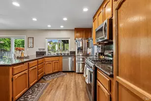 419 Inverness Way, Vacaville, CA 95687 - Photo 13