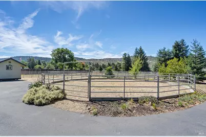 5833 Highway 12 Highway, Santa Rosa, CA 95409 - Photo 31