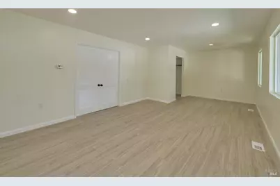 197 Rainier Circle, Vacaville, CA 95687 - Photo 5