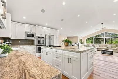 905 Robertson Road, Glen Ellen, CA 95442 - Photo 11