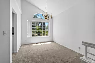 306 Whitethorn Ct, Windsor, CA 95492 - Photo 5