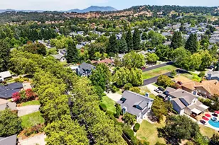 306 Whitethorn Ct, Windsor, CA 95492 - Photo 47