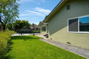 2236 Valdes Ct, Santa Rosa, CA 95403 - Photo 23