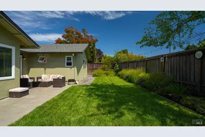 2236 Valdes Court, Santa Rosa, CA 95403 - Photo 21