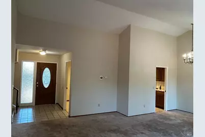 1520 Woodcreek Drive, Fairfield, CA 94534 - Photo 7