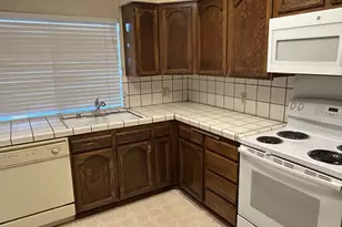 1520 Woodcreek Dr, Fairfield, CA 94534 - Photo 3
