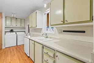99 W Napa Dr, Petaluma, CA 94954 - Photo 19