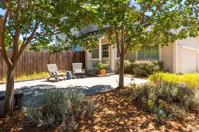 2528 Pawnee Street, Santa Rosa, CA 95403 - Photo 3