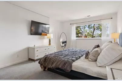 883 Magnolia Avenue, Larkspur, CA 94939 - Photo 25