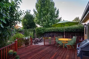 614 E St, Petaluma, CA 94952 - Photo 27