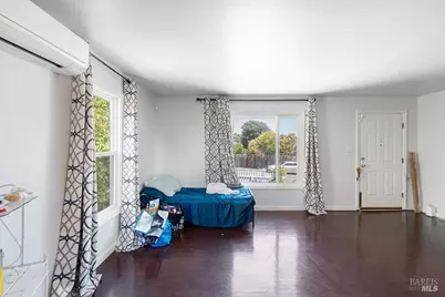 129 Hermosa Avenue, Vallejo, CA 94589 - Photo 7
