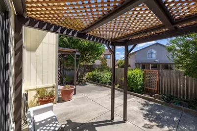 1409 Magnolia Avenue, Rohnert Park, CA 94928 - Photo 5