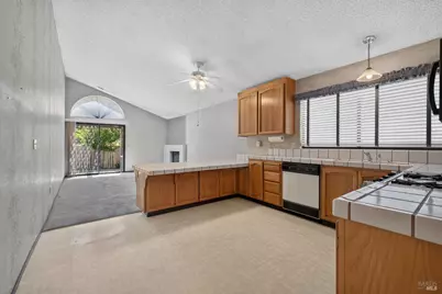 1409 Magnolia Avenue, Rohnert Park, CA 94928 - Photo 17