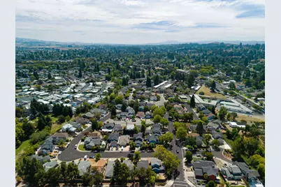 16 Ahlstrom Drive, Cotati, CA 94931 - Photo 27