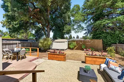 210 Homewood Avenue, Napa, CA 94558 - Photo 27