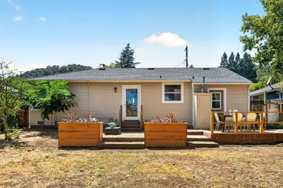 210 Homewood Avenue, Napa, CA 94558 - Photo 25