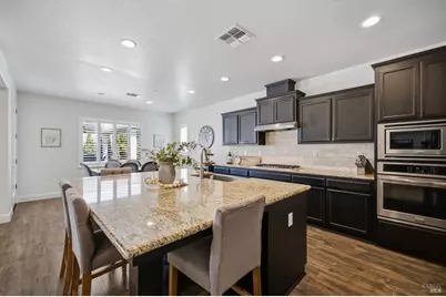 310 Rolling Sage Circle, Vacaville, CA 95688 - Photo 15
