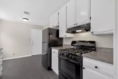 127 Kerns Court, Napa, CA 94558 - Photo 7