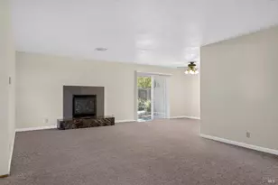 127 Kerns Ct, Napa, CA 94558 - Photo 3