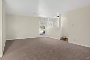 127 Kerns Ct, Napa, CA 94558 - Photo 5