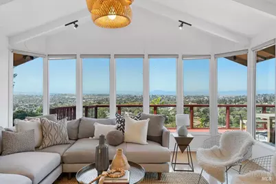 335 Skyline Drive, Vallejo, CA 94591 - Photo 43