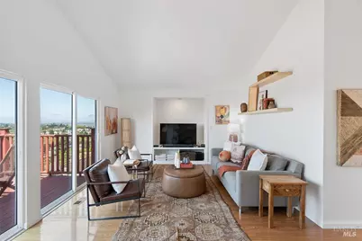 335 Skyline Drive, Vallejo, CA 94591 - Photo 7