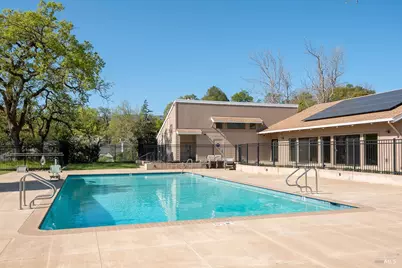 2 Pinewood Lane, Novato, CA 94947 - Photo 33